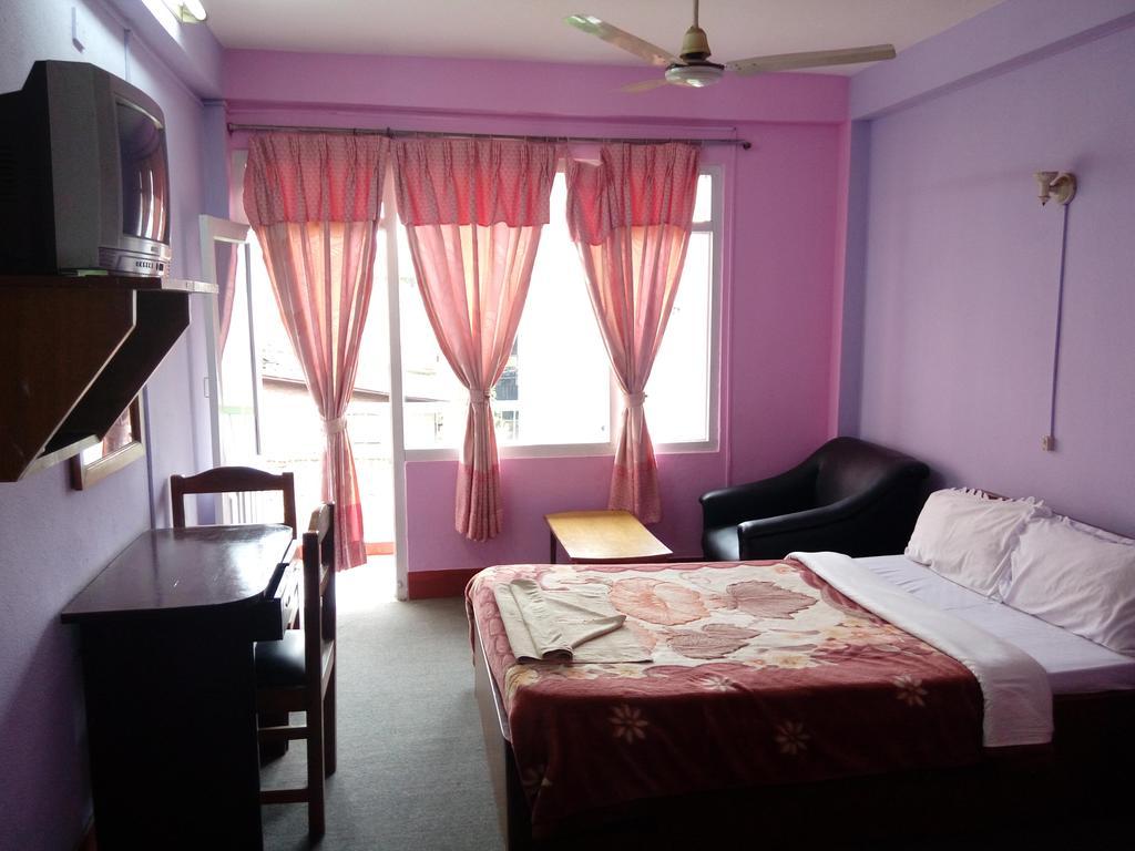 Hotel Pokhara Peace Katmandu Dış mekan fotoğraf
