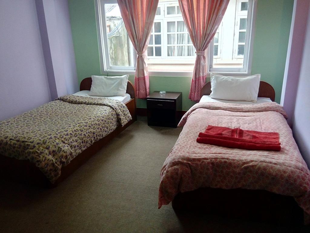 Hotel Pokhara Peace Katmandu Dış mekan fotoğraf
