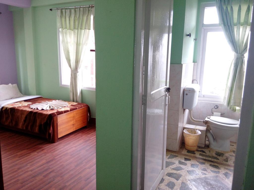 Hotel Pokhara Peace Katmandu Dış mekan fotoğraf
