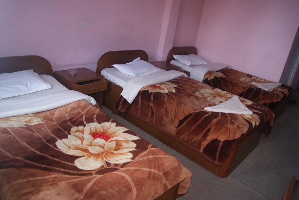 Hotel Pokhara Peace Katmandu Dış mekan fotoğraf
