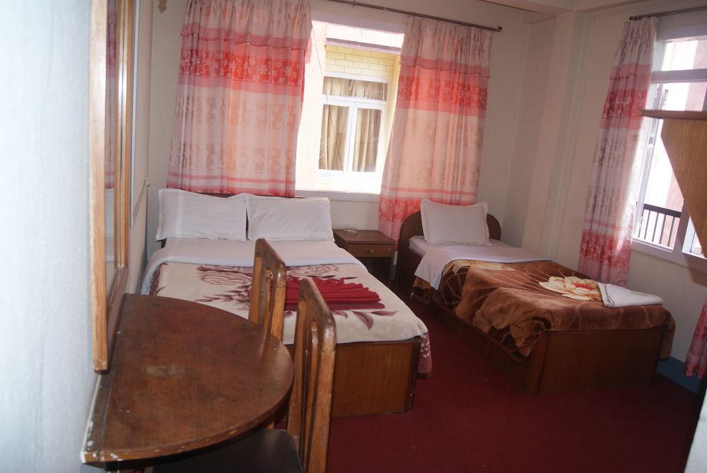 Hotel Pokhara Peace Katmandu Dış mekan fotoğraf