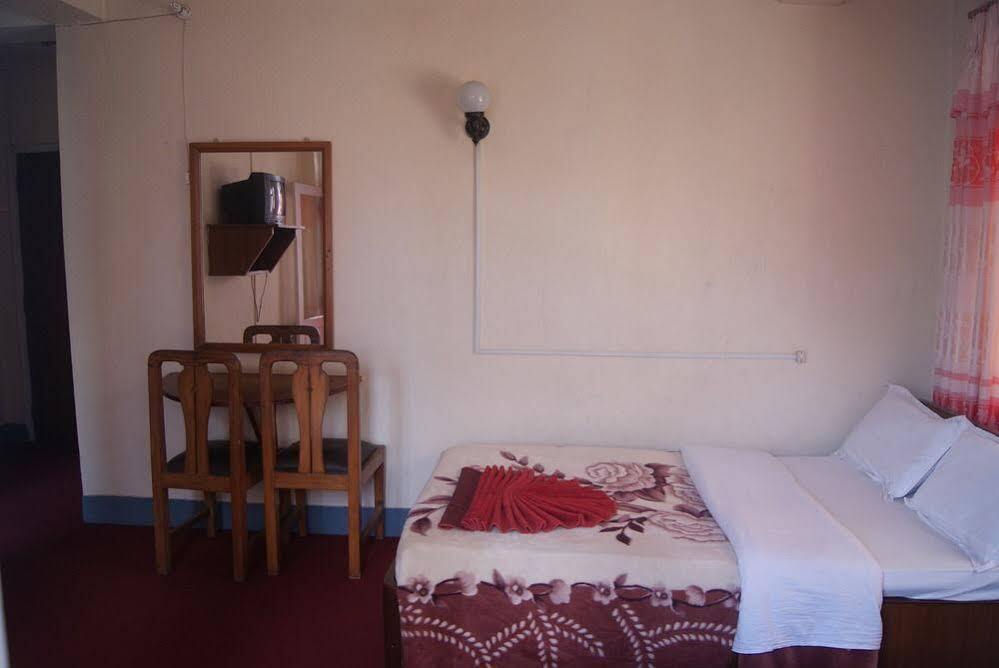 Hotel Pokhara Peace Katmandu Dış mekan fotoğraf